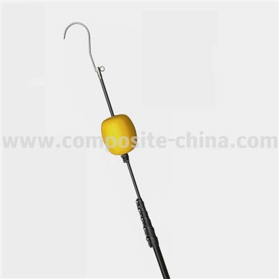 Полюс порятунку вуглецевого волокна